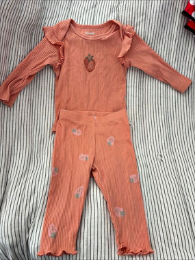 2 Pekkle Ribbed Strawberry Long Sleeve Top and Leggings Sets